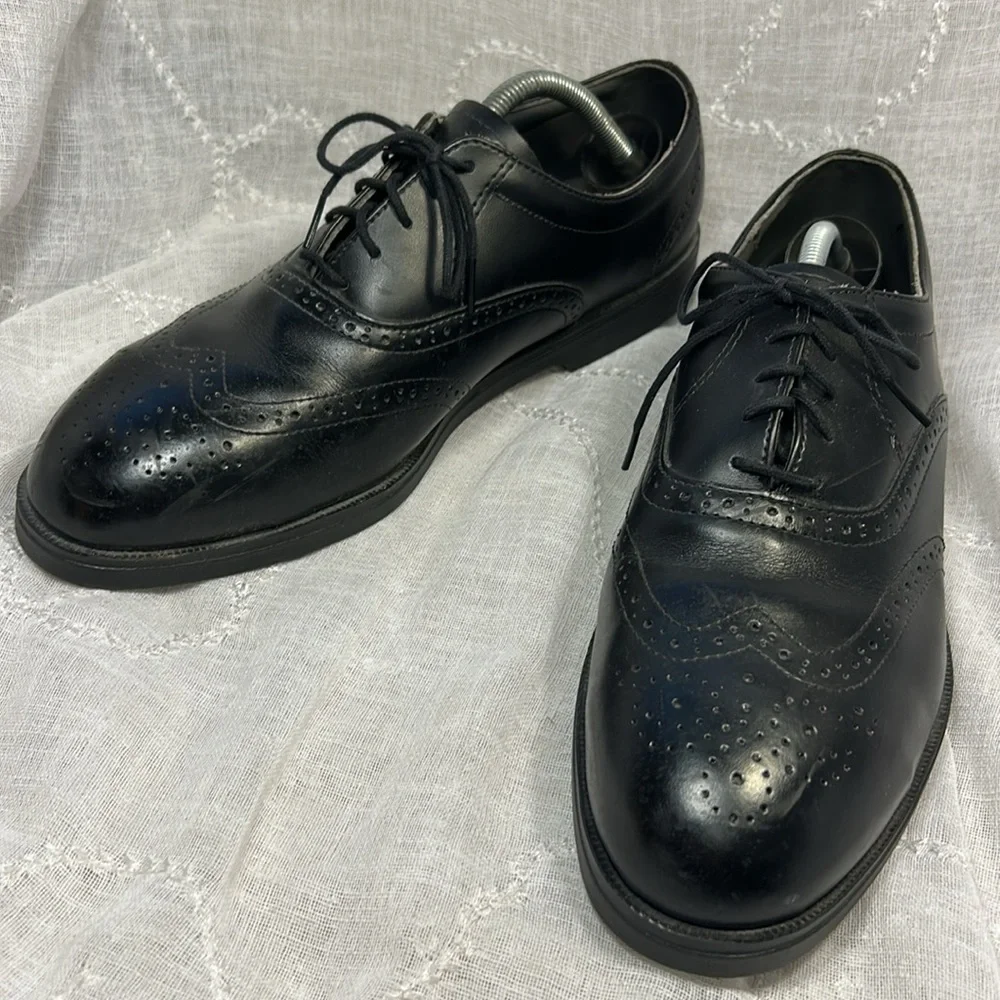 Red Wing almost new oxford leather shoes